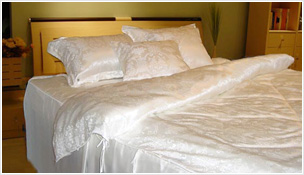 silk bedding