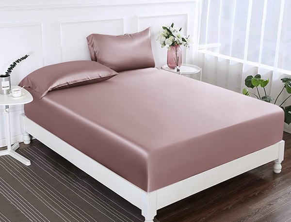 silk fitted sheet_dusty rose