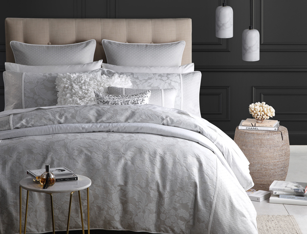 the finest silk bed linens