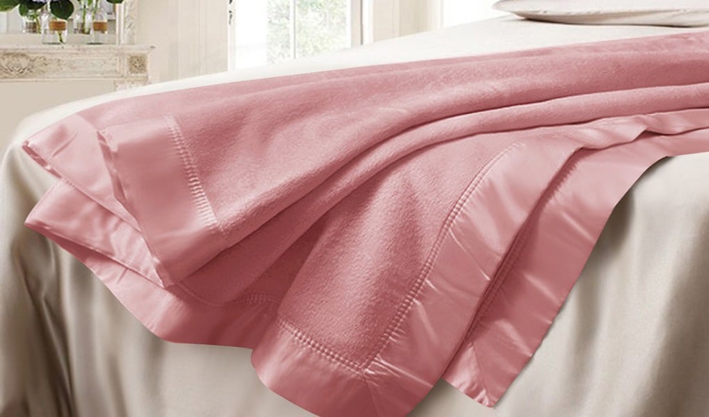 silk blankets_pink