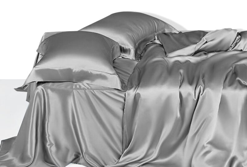 Sleep Soundly with Luxury Silk Bed Sheet This Fall