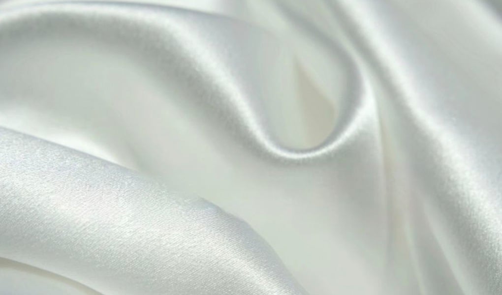30 momme mulberry silk