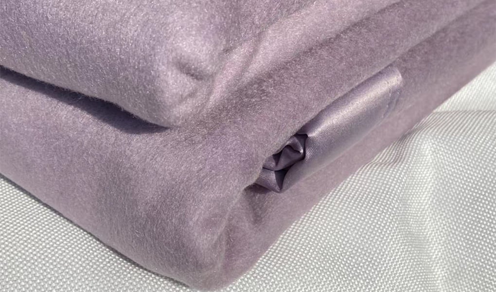 different types of blankets