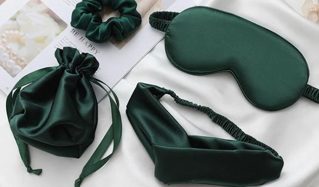 christmas gift ideas-silk accessories