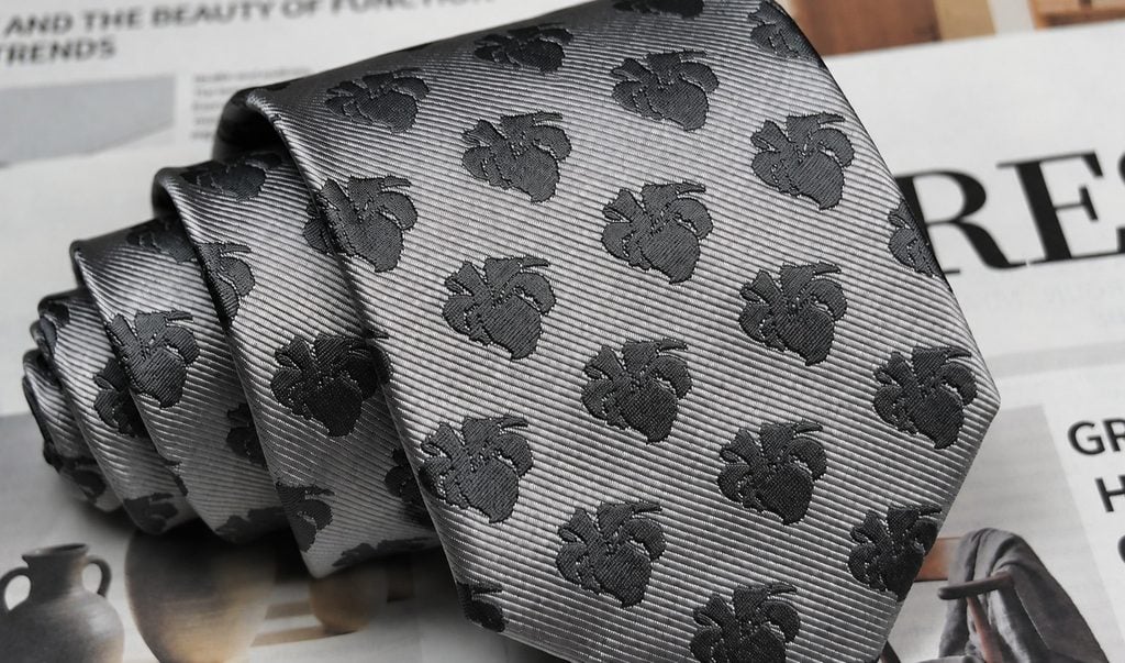 custom silk ties
