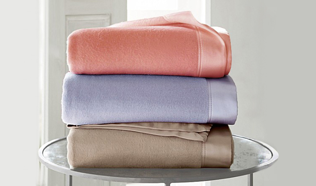 Clean Silk Blankets Machine Washing