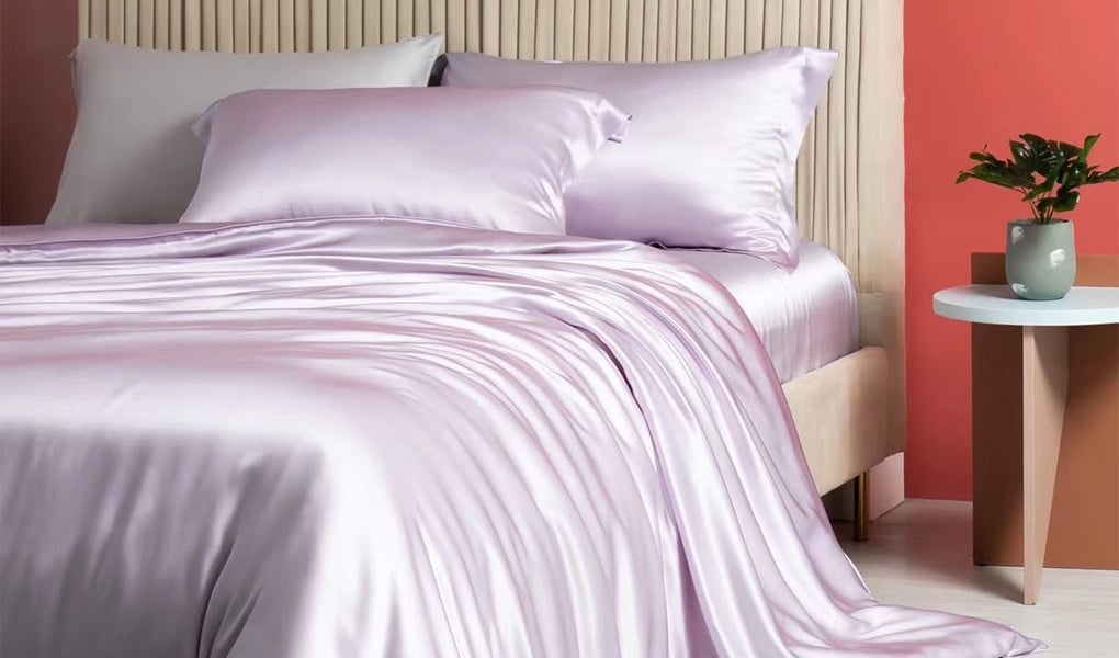 silk bed sheets