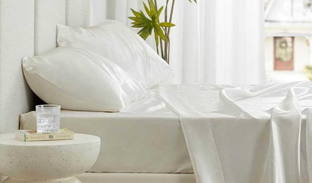 silk bed sheets