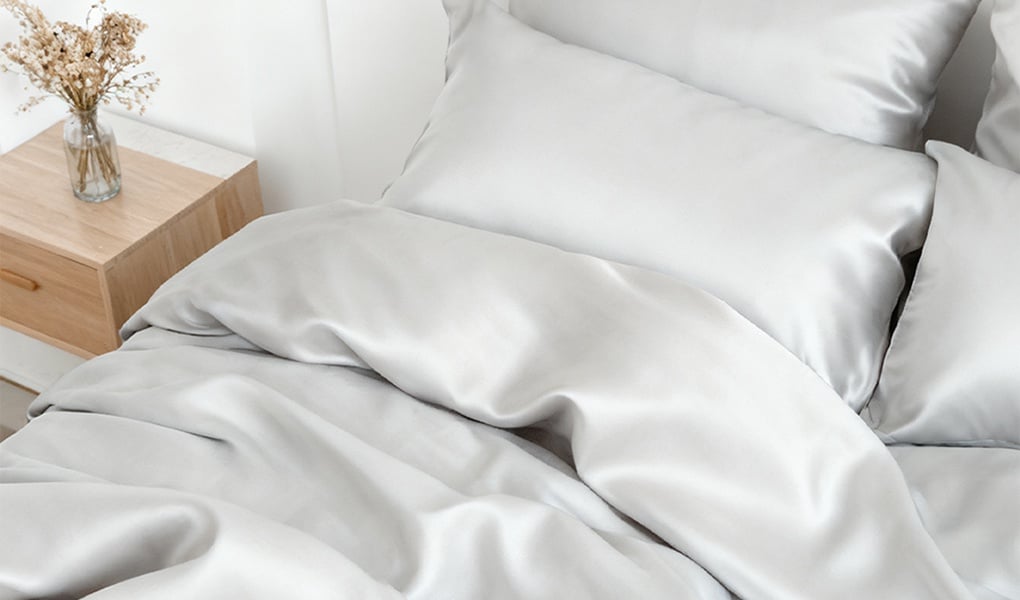 silk bedding