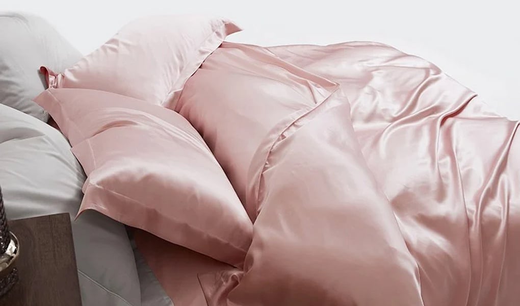 silk bedding