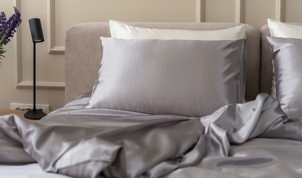 silk bedding