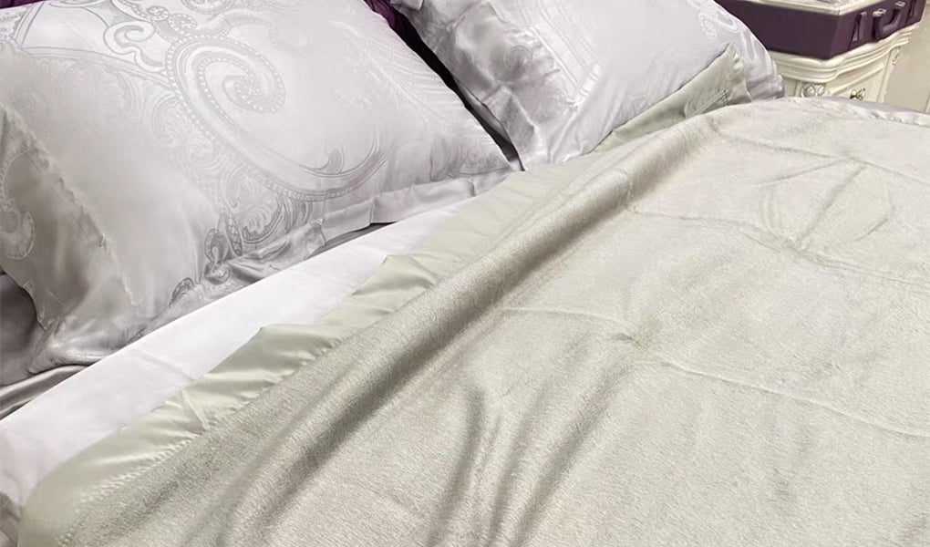 silk blankets