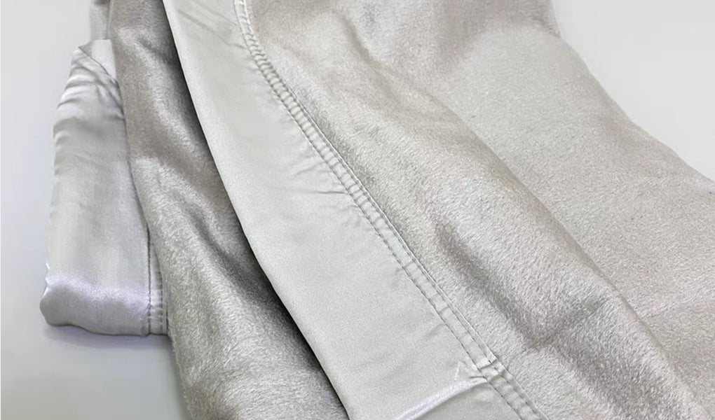 never wash silk blankets in machine