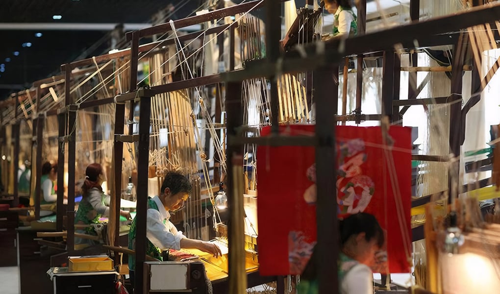 voyage d’expérience de la soie à Nankin_i