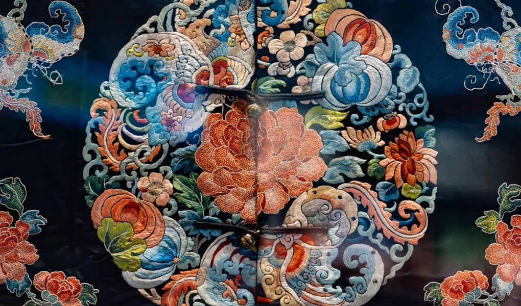 silk experience trip in suzhou