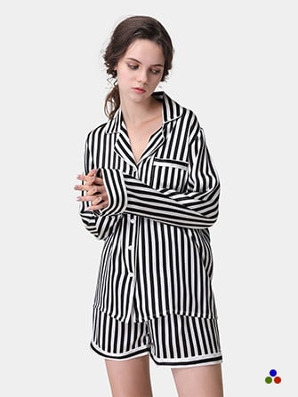 Kurzes Pyjama-Set aus Seide mit Streifen