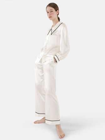 silk pajama sets_ivory/black color