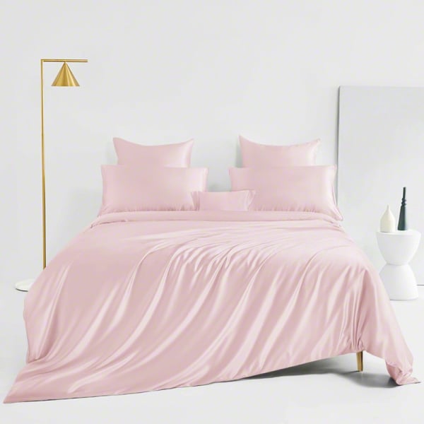 Light Pink Silk Bed Linen From The Finest Mulberry Silk