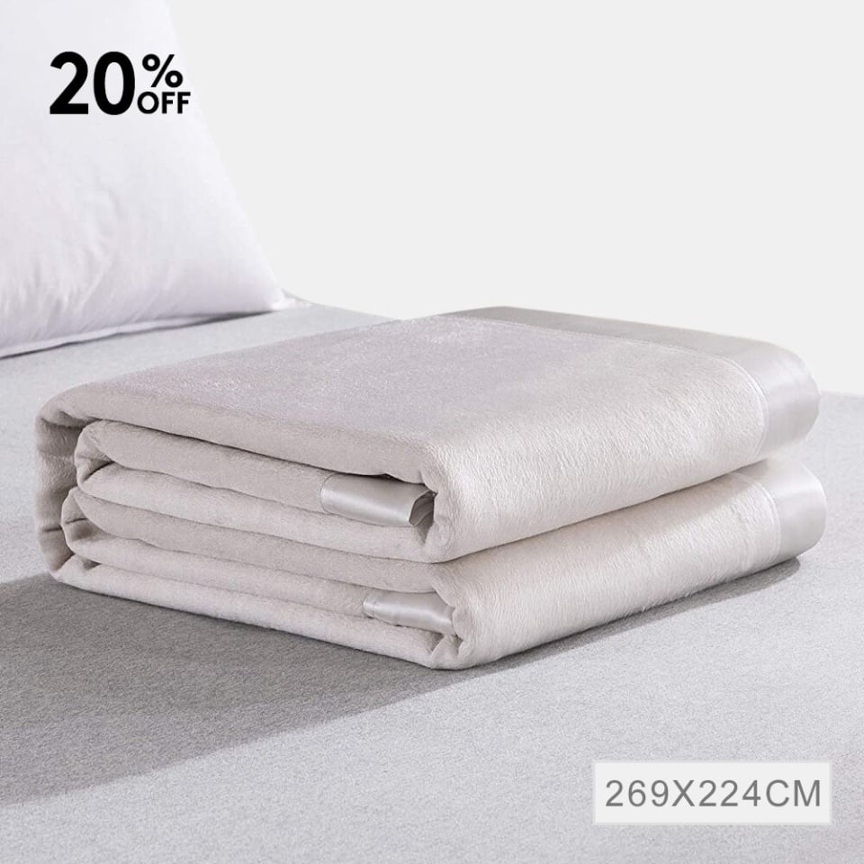 silk blanket_ivory