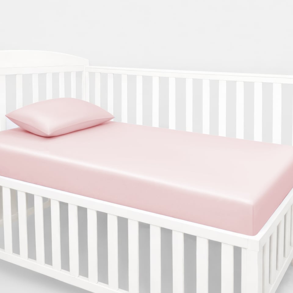 silk crib fitted sheet_light pink
