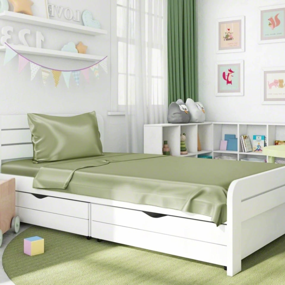 silk kids bedding set_sage green