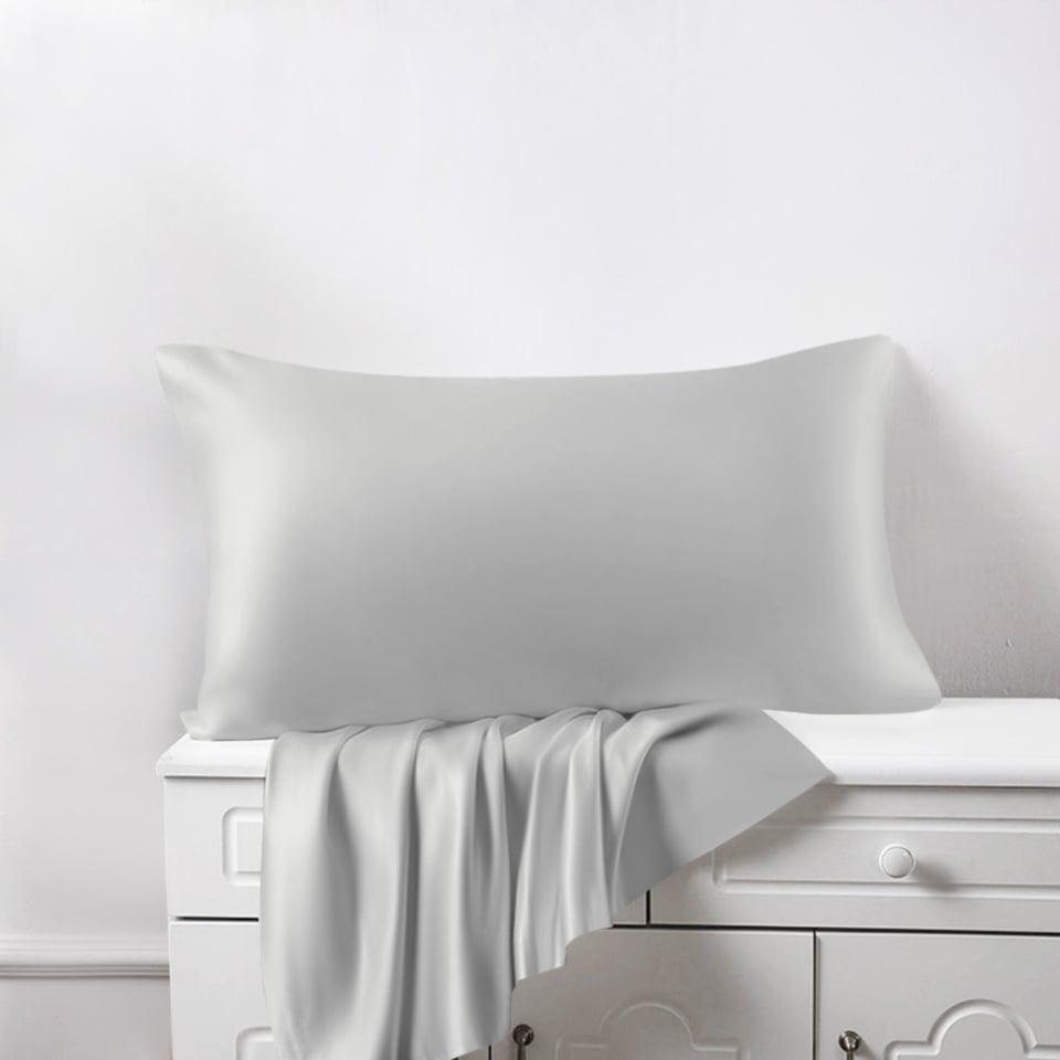 silk pillowcase_ice gray