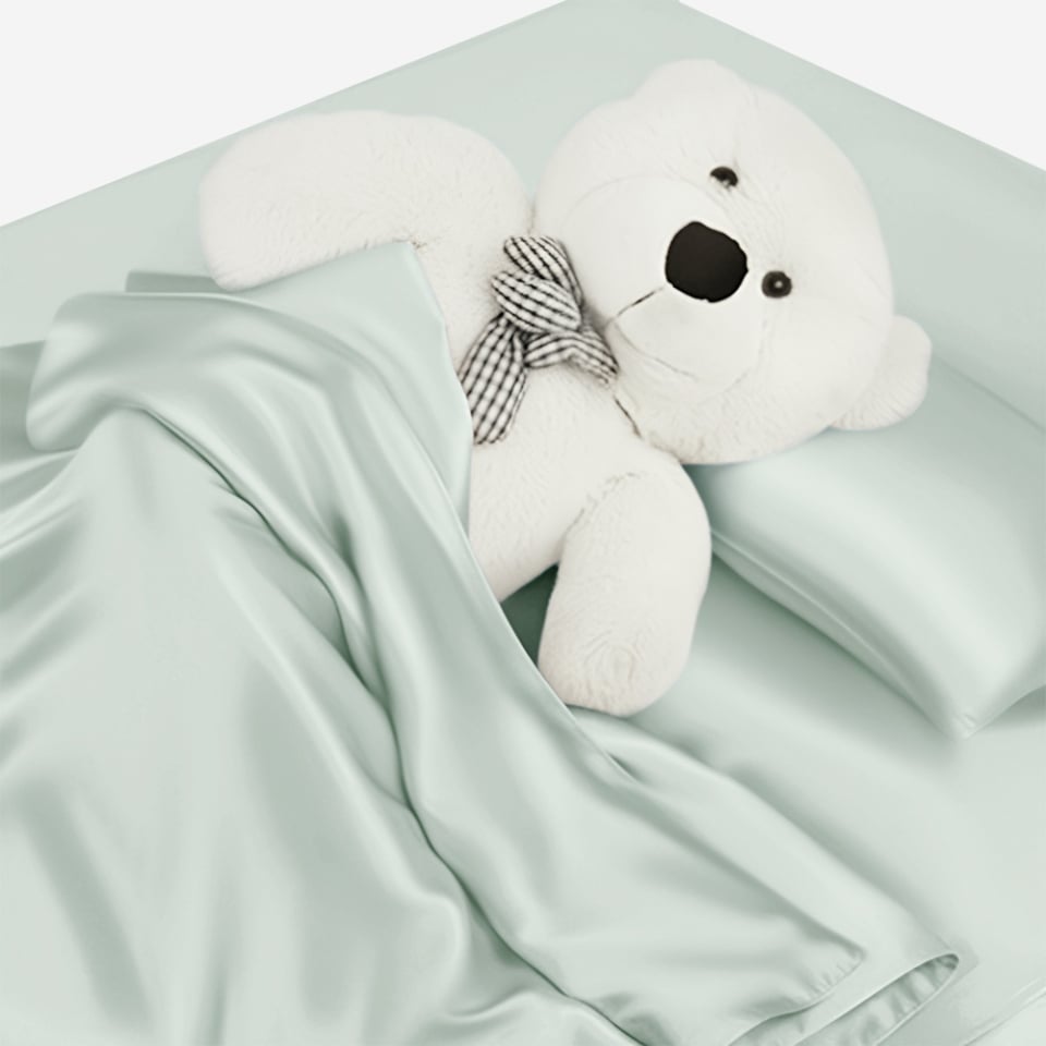 silk toddler bedding set-morandi green