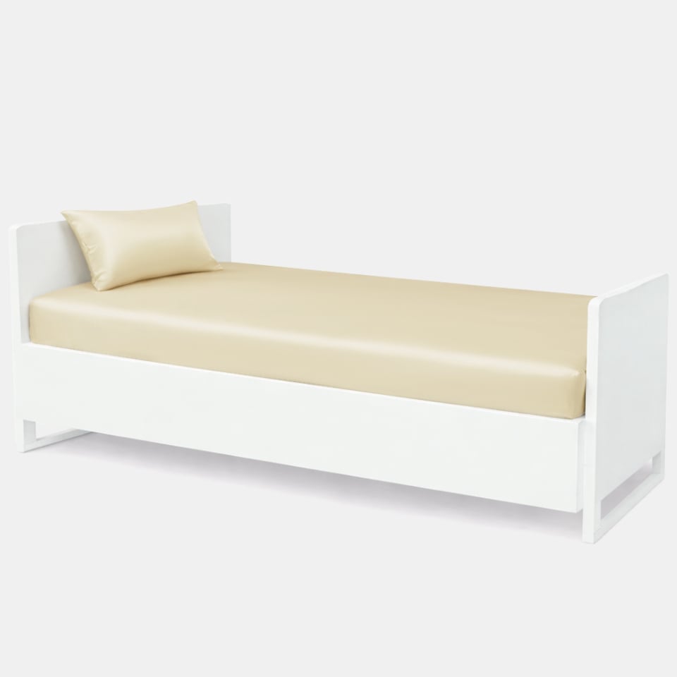 silk toddler fitted sheet-cream